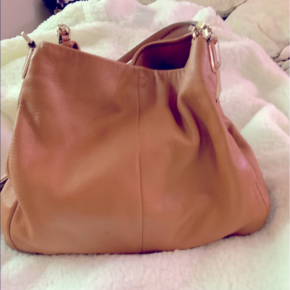 Beautiful coach hobo bag